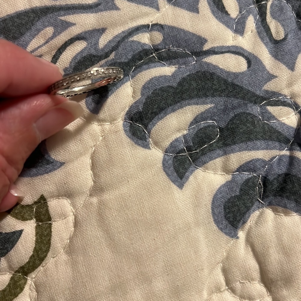 Pandora Radiant Hearts ring band size 5 - Picture 2 of 10